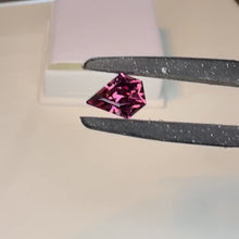 Load and play video in Gallery viewer, Tanga Garnet 1.90 cts