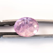 Load image into Gallery viewer, Amethyst 14.70 cts Fantasy Cut
