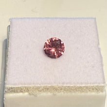 Load image into Gallery viewer, Sapphire 1.45 cts
