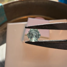 Load image into Gallery viewer, Montana Sapphire 1.20 cts
