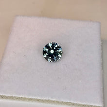Load image into Gallery viewer, Montana Sapphire .85 cts
