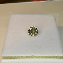 Load image into Gallery viewer, Montana Sapphire .90 cts (no heat)
