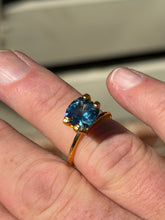 Load image into Gallery viewer, Montana Sapphire 3.75 cts
