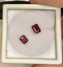 Load image into Gallery viewer, Garnets 1.40 cts
