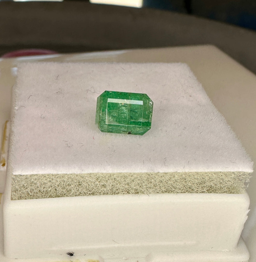 Emerald 2.00 cts