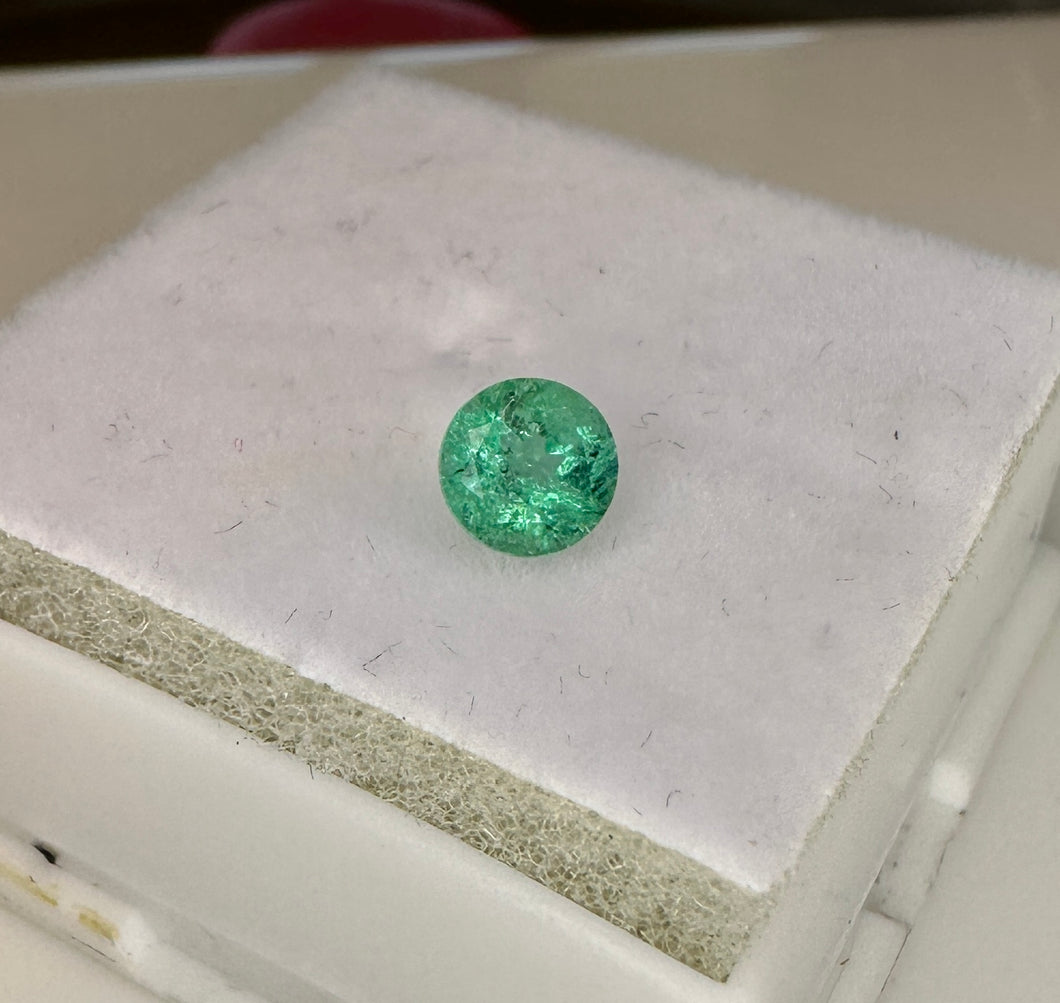 Emerald .50 cts