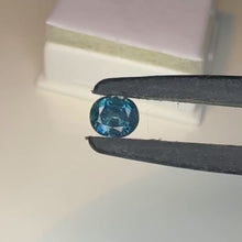Load and play video in Gallery viewer, Montana Sapphire .85 cts

