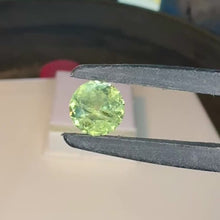 Load and play video in Gallery viewer, Sapphire 1.90 cts (Montana)
