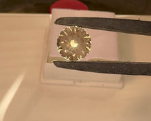 Load and play video in Gallery viewer, Sunstone 1.95 ct

