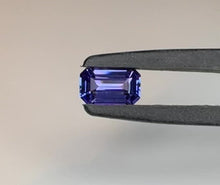 Load and play video in Gallery viewer, Tanzanite 2.35 cts
