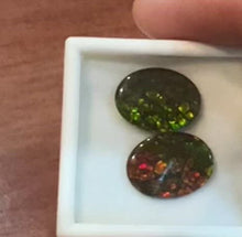 Load and play video in Gallery viewer, Ammolite 10.40 cts
