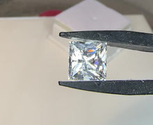 Load and play video in Gallery viewer, Moissanite 6.20 cts
