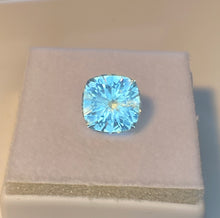 Load image into Gallery viewer, Aquamarine 3.50 cts
