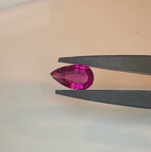 Load image into Gallery viewer, Tourmaline 1.00 cts
