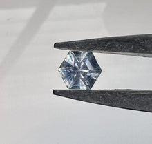 Load image into Gallery viewer, Montana Sapphire 1.50 cts
