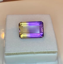 Load image into Gallery viewer, Ametrine 9.20 cts
