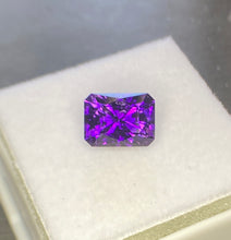 Load image into Gallery viewer, Amethyst 3.10cts (Zimbabwe)
