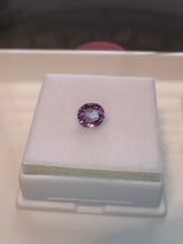 Load image into Gallery viewer, Spinel 1.60 cts
