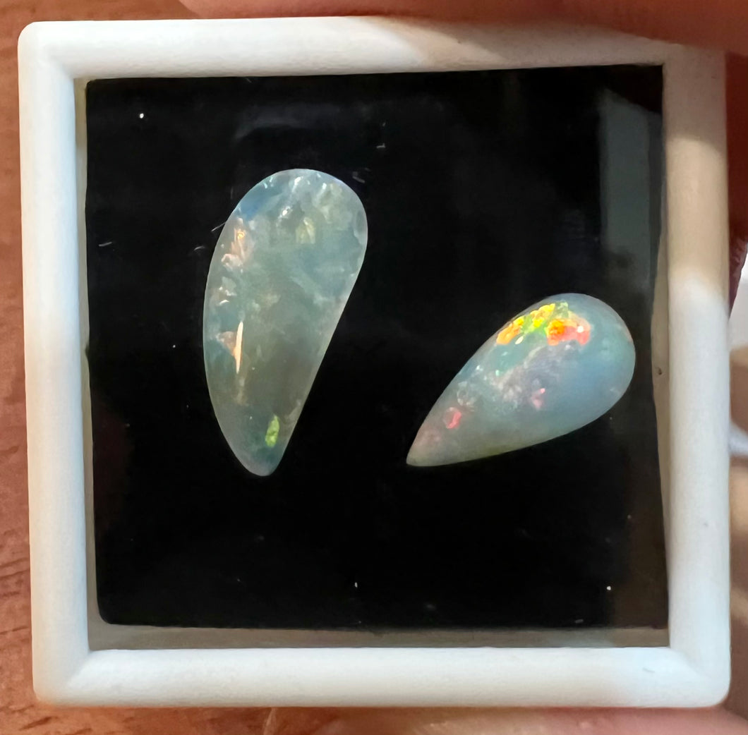 Opals 3.20 cts
