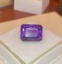 Load image into Gallery viewer, Amethyst 12.75 cts
