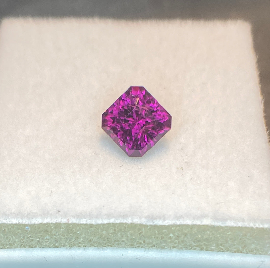 Garnet 1.75 cts. Purple Mozambique