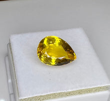 Load image into Gallery viewer, Gold Beryl 6.30 cts (Helidor)
